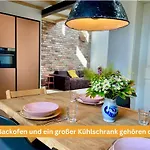 Boddenhus - Historische Scheune Dom wakacyjny