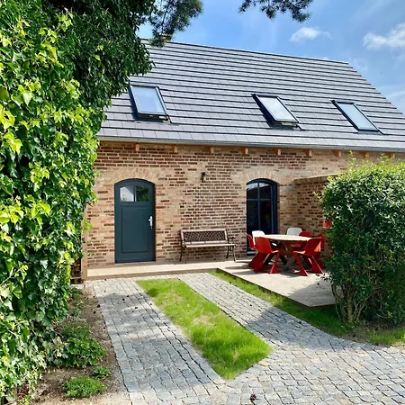 Boddenhus - Historische Scheune * Lubmin