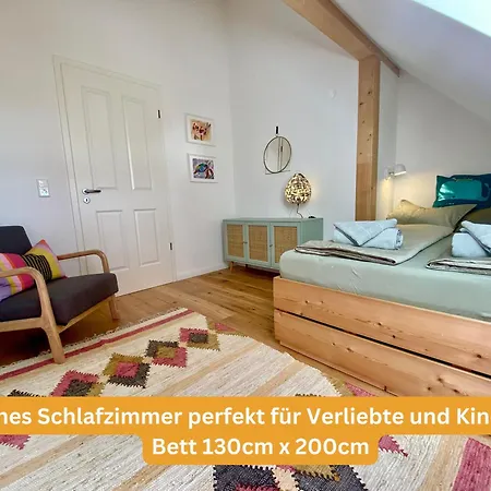 Boddenhus - Historische Scheune Feriehus *